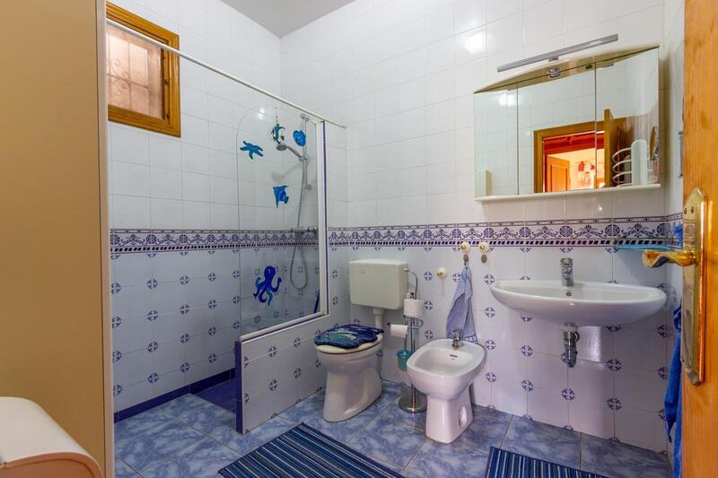 2 Cuarto Adosado en venta