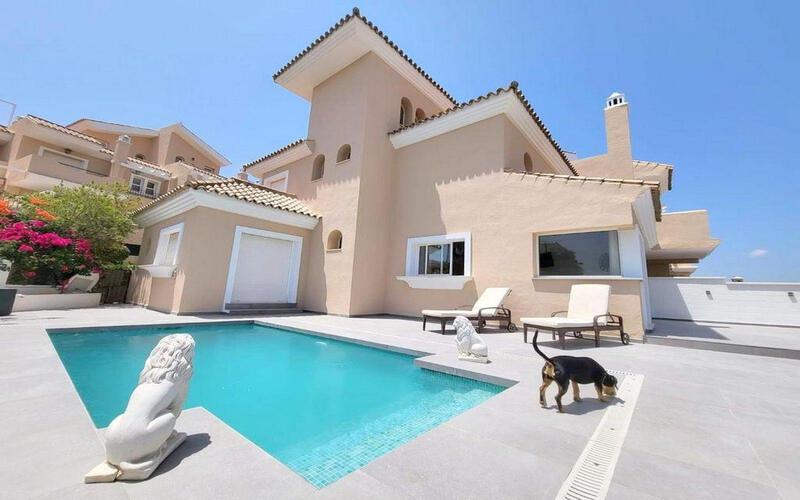 Villa for sale in Manilva, Málaga