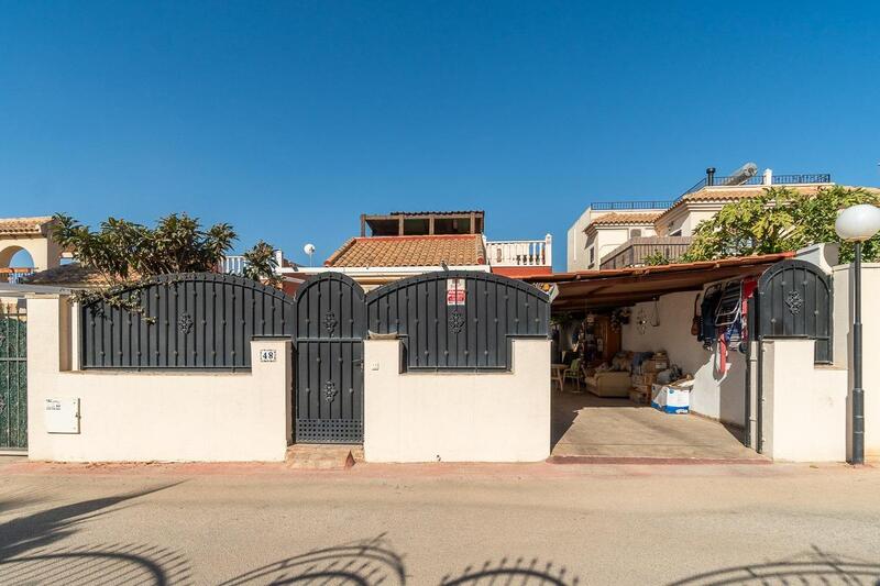 2 Cuarto Villa en venta