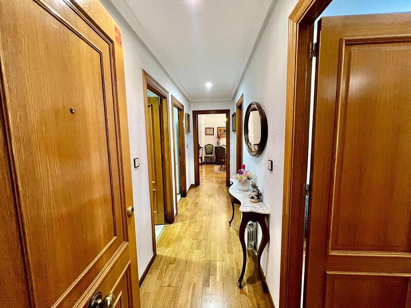 3 Cuarto Apartamento en venta