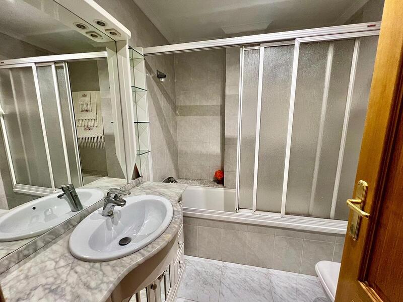 3 slaapkamer Appartement Te koop