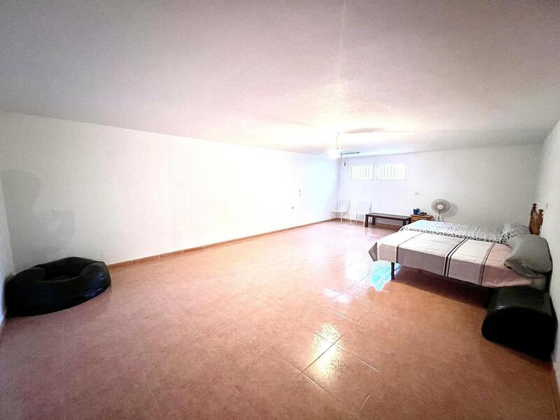 2 slaapkamer Appartement Te koop