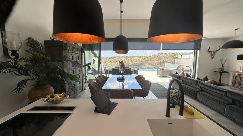 Villa for sale in Ciudad Quesada, Alicante