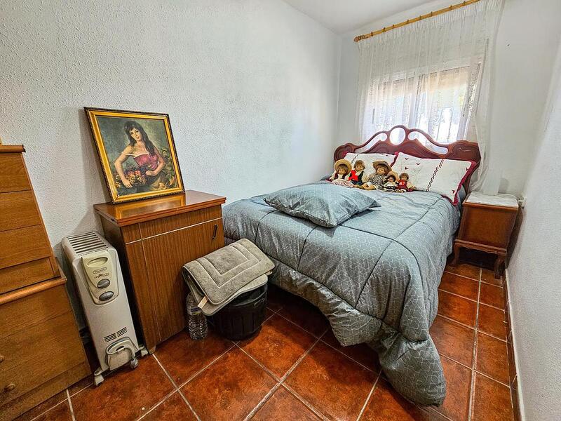 4 Schlafzimmer Landhaus zu verkaufen