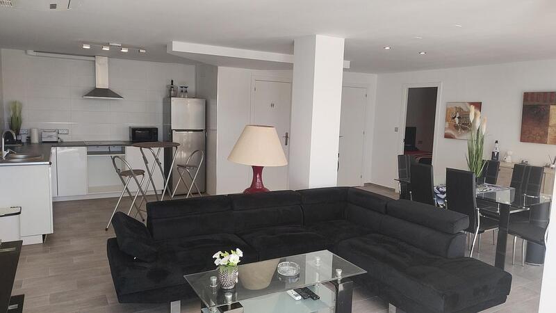 2 slaapkamer Appartement Te koop