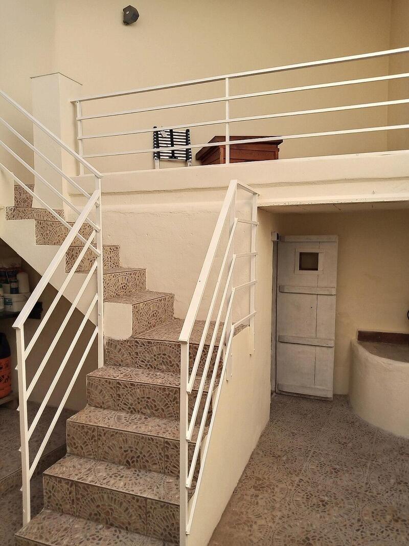 3 bedroom Townhouse for sale