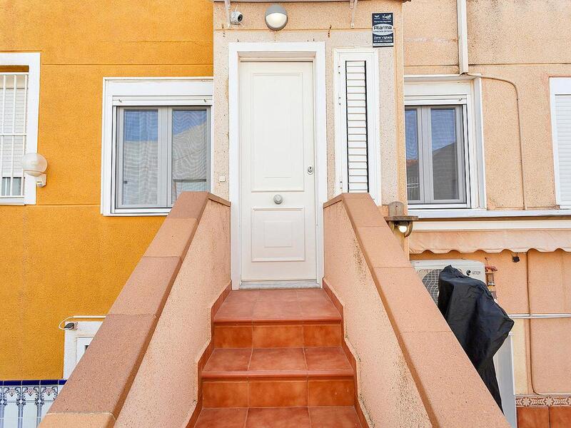 3 bedroom Townhouse for sale