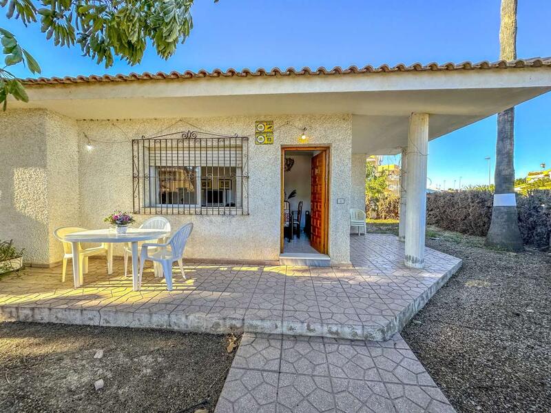 4 Cuarto Villa en venta