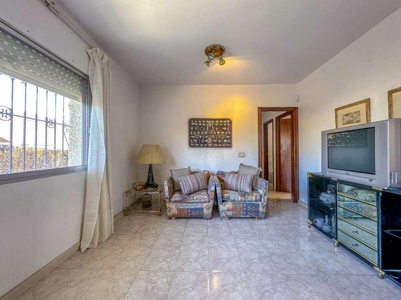 4 Cuarto Villa en venta