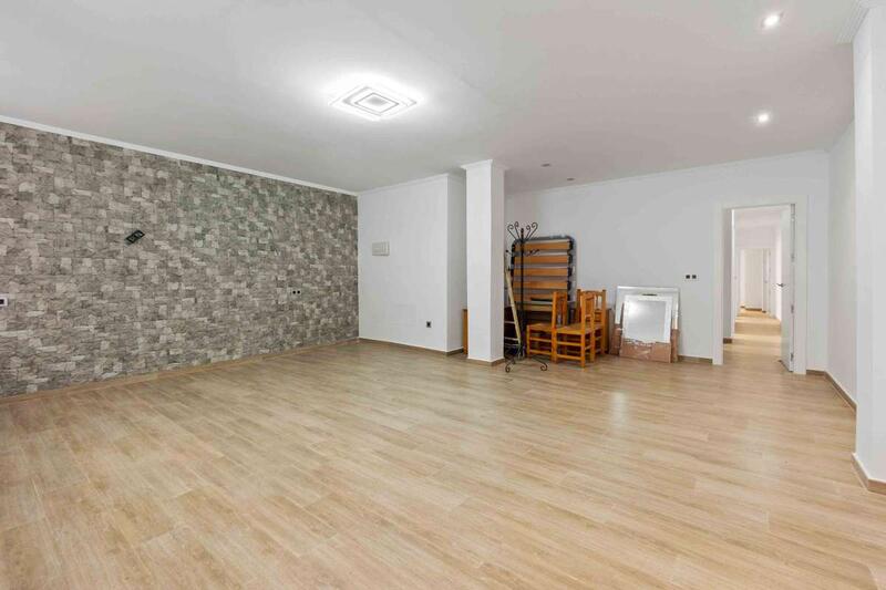 3 slaapkamer Appartement Te koop