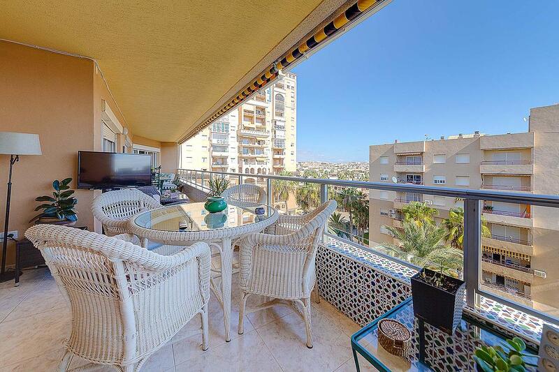 3 bedroom Apartment for sale