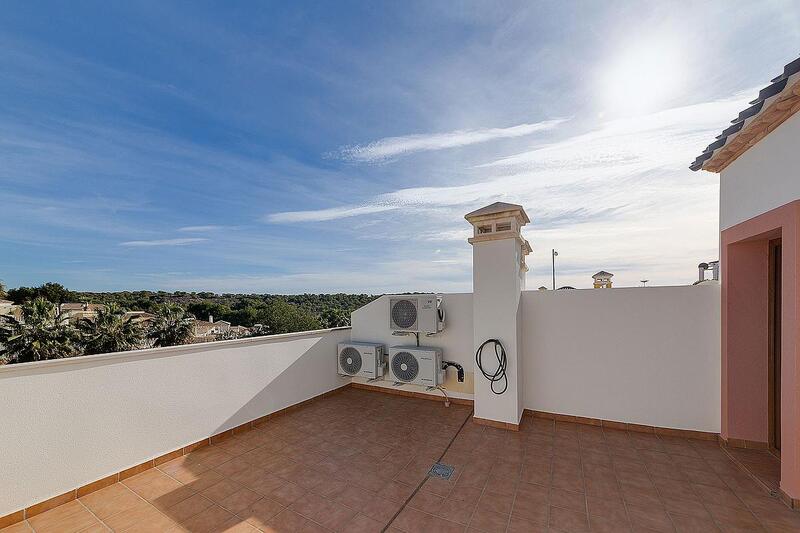 2 Cuarto Villa en venta