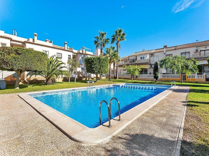 Townhouse for sale in Torrevieja, Alicante