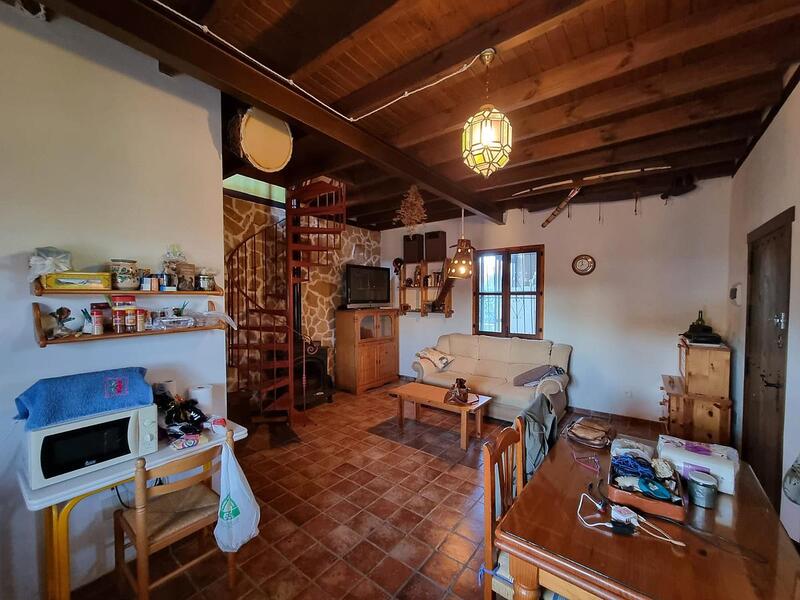 1 bedroom Country House for sale