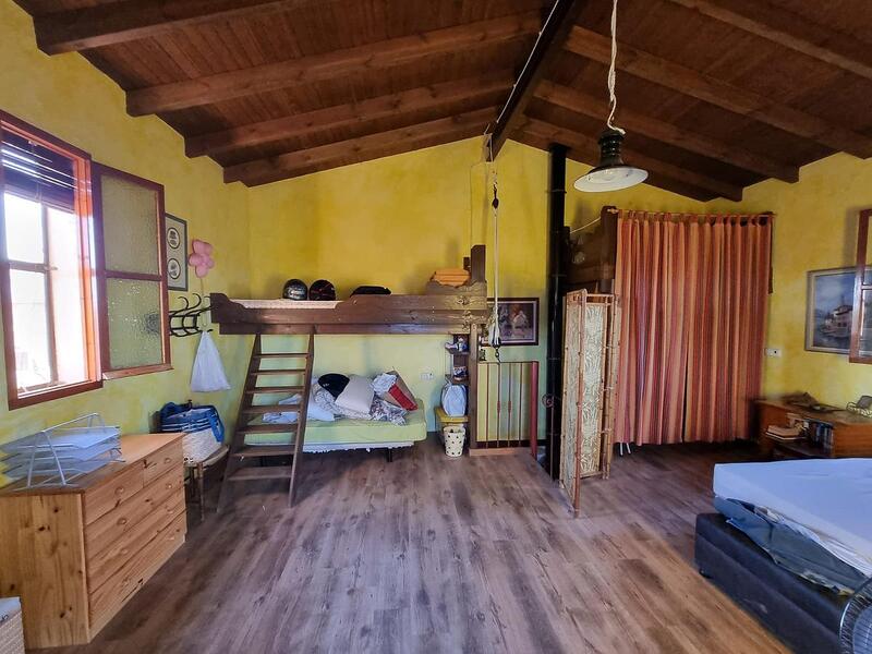 1 bedroom Country House for sale