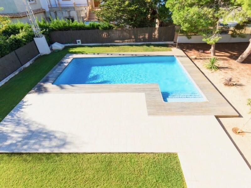 4 Cuarto Villa en venta