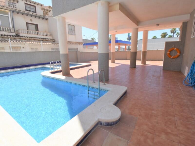 Apartamento en venta en Torrevieja, Alicante