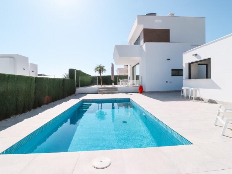 Villa en venta en Polop, Alicante