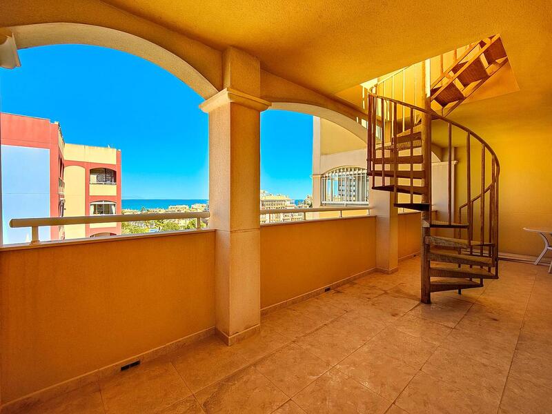 Appartement zu verkaufen in Torrevieja, Alicante