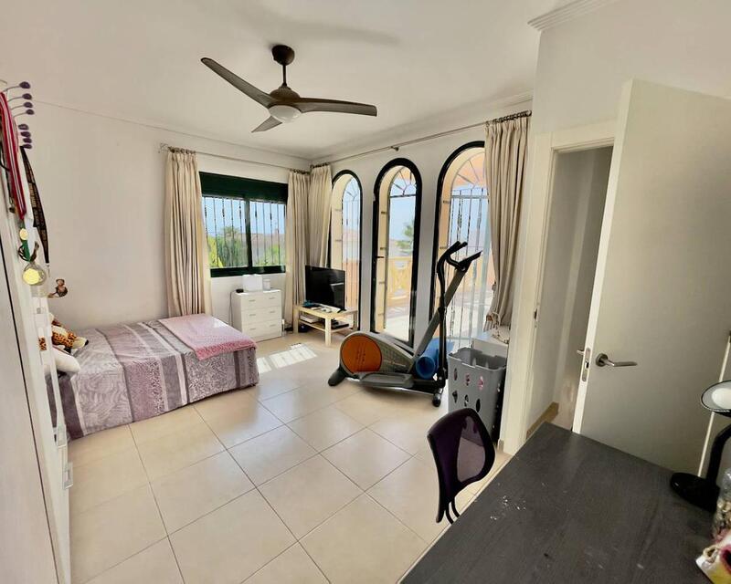 4 chambre Villa à vendre