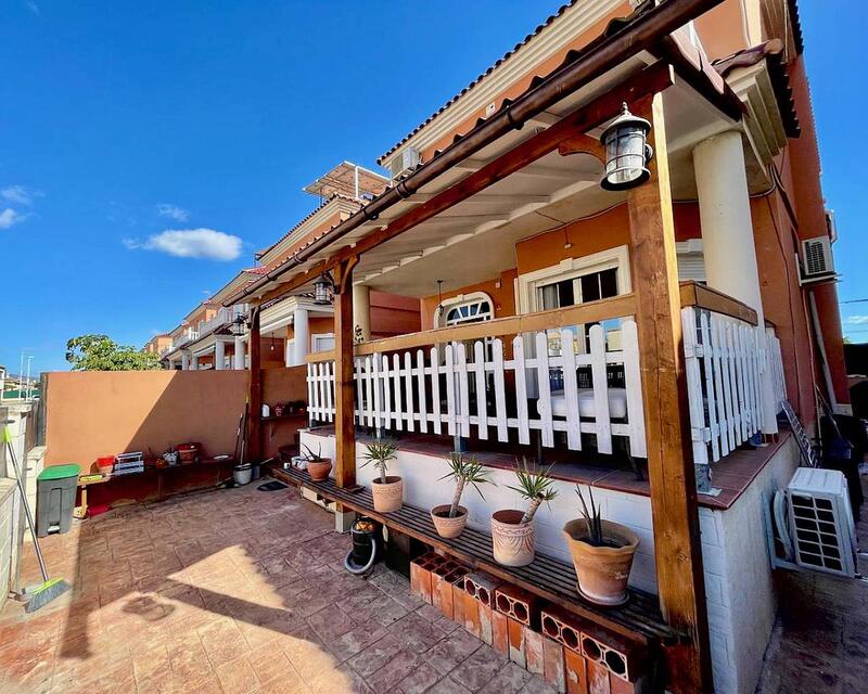 5 Cuarto Villa en venta