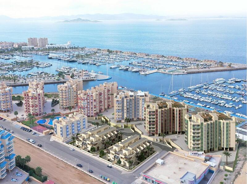 квартира продается в La Manga del Mar Menor, Murcia