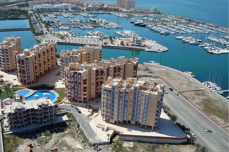 квартира продается в La Manga del Mar Menor, Murcia