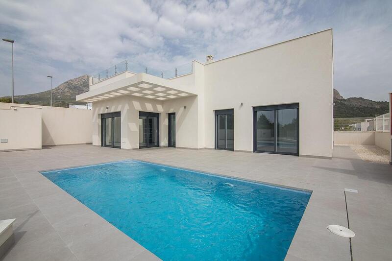 Villa en venta en Polop, Alicante