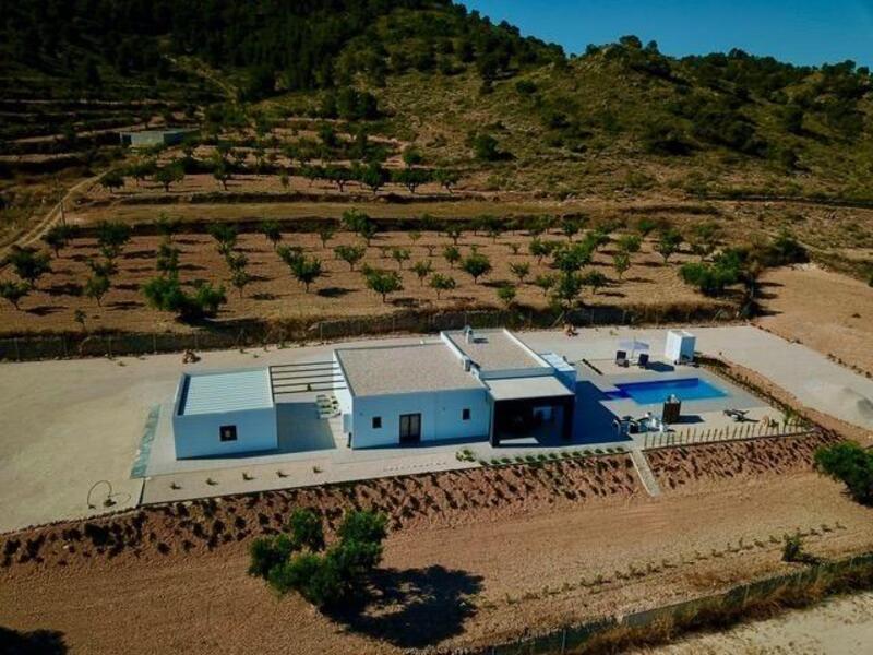 Villa for sale in Abanilla, Murcia