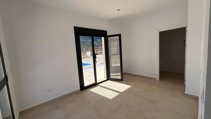 3 Cuarto Villa en venta