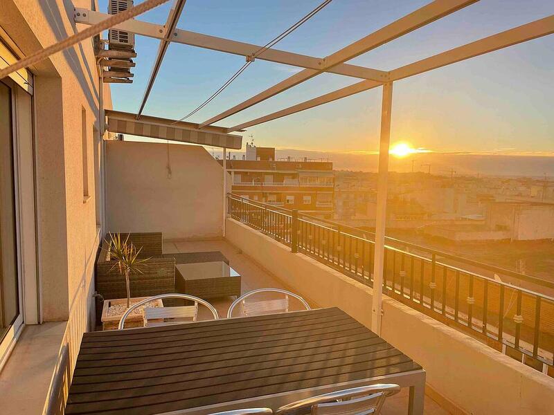 Apartamento en venta en Torrevieja, Alicante