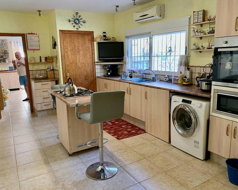 3 bedroom Country House for sale