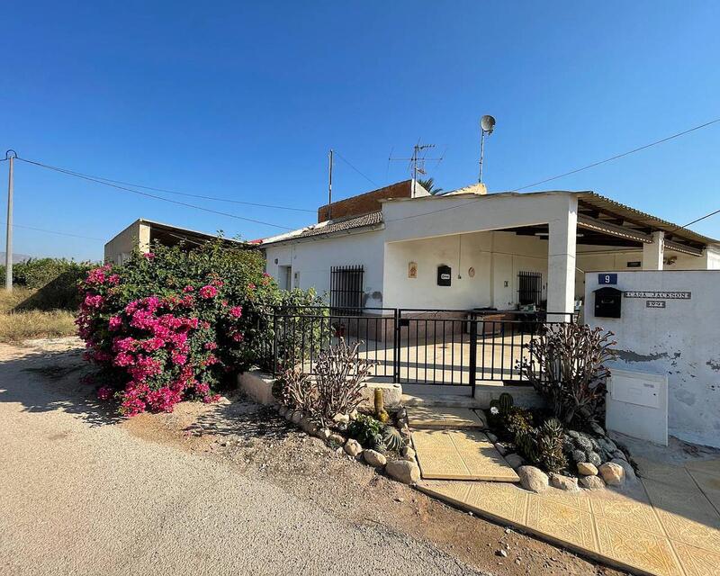 Country House for sale in La Murada, Alicante