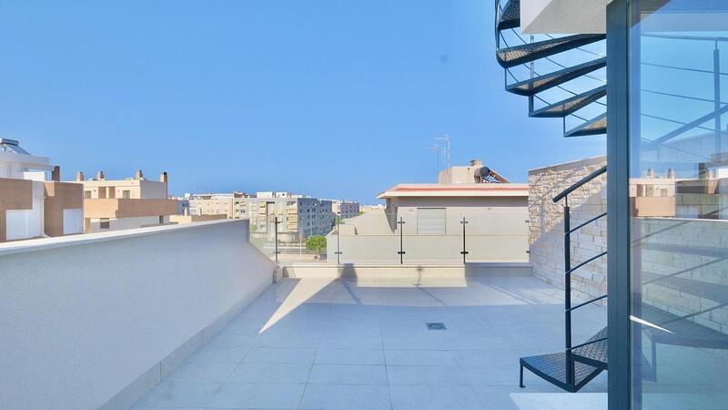 4 Cuarto Villa en venta