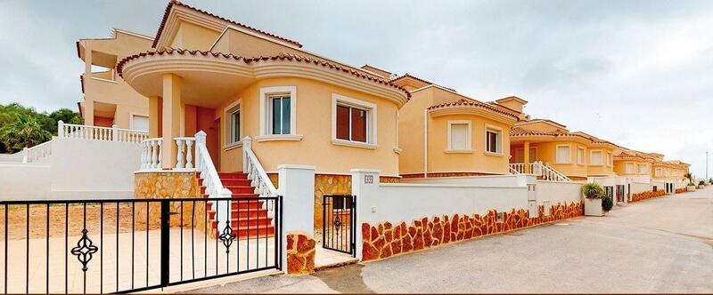 3 Cuarto Villa en venta