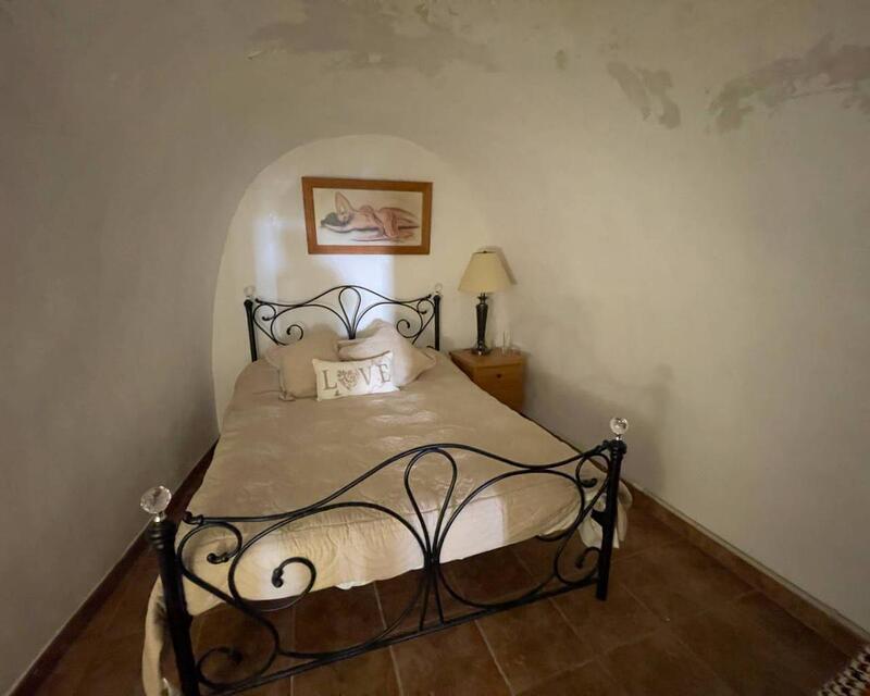 4 Schlafzimmer Landhaus zu verkaufen