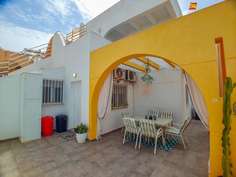 Villa till salu i Torrevieja, Alicante