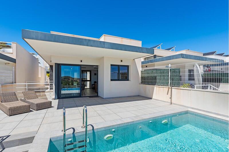 Villa à vendre dans San Miguel de Salinas, Alicante