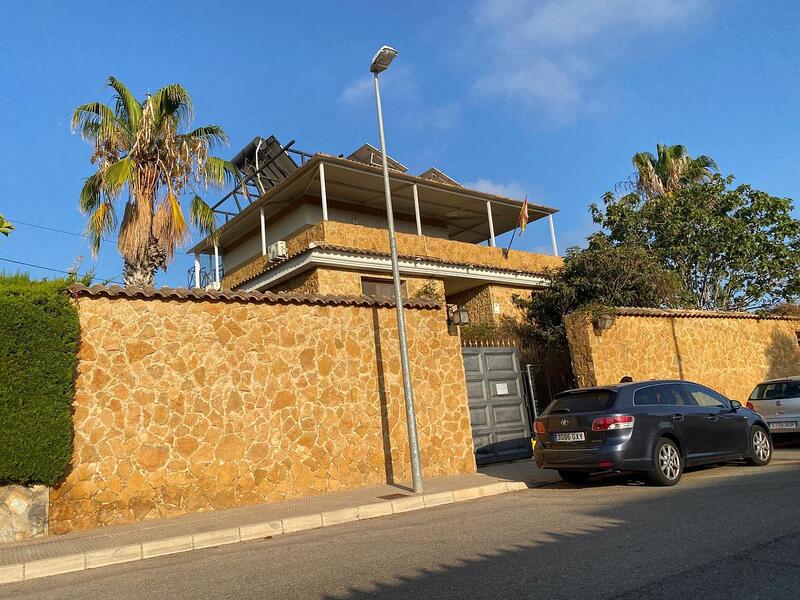 Villa zu verkaufen in Orihuela Costa, Alicante