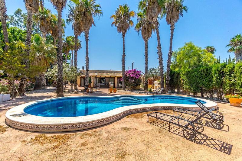 Villa à vendre dans Daya Nueva, Alicante