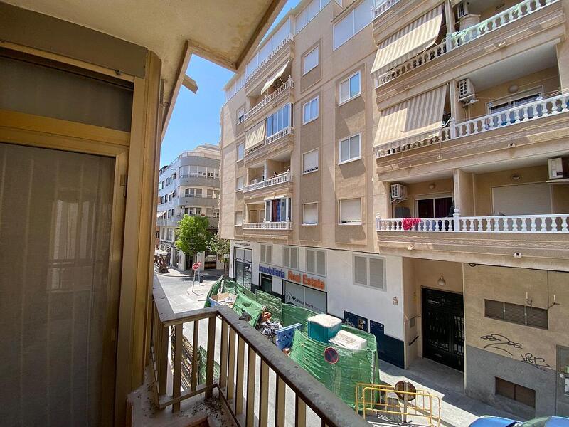 Apartamento en venta en Torrevieja, Alicante