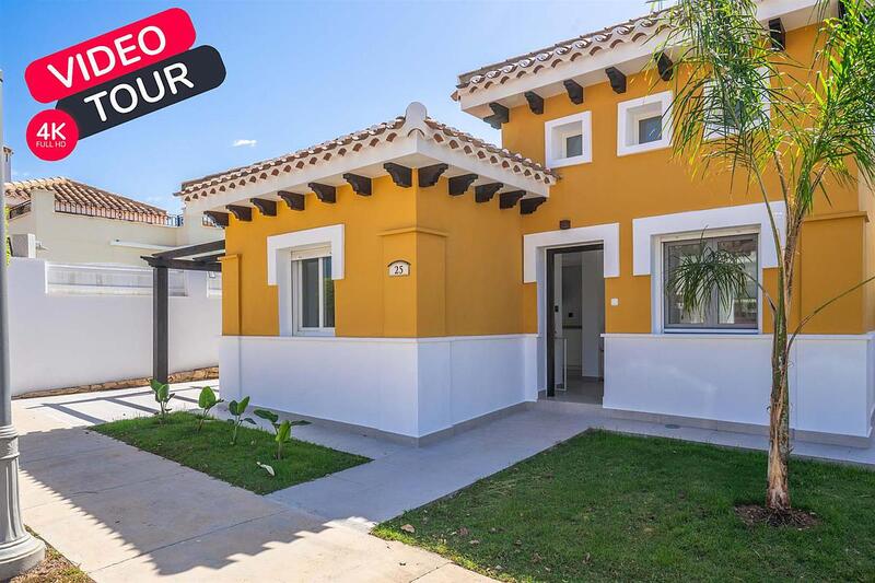 Villa en venta en Mar Menor Golf Resort, Murcia