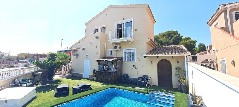 Villa for sale in Majada-Verde, Alicante