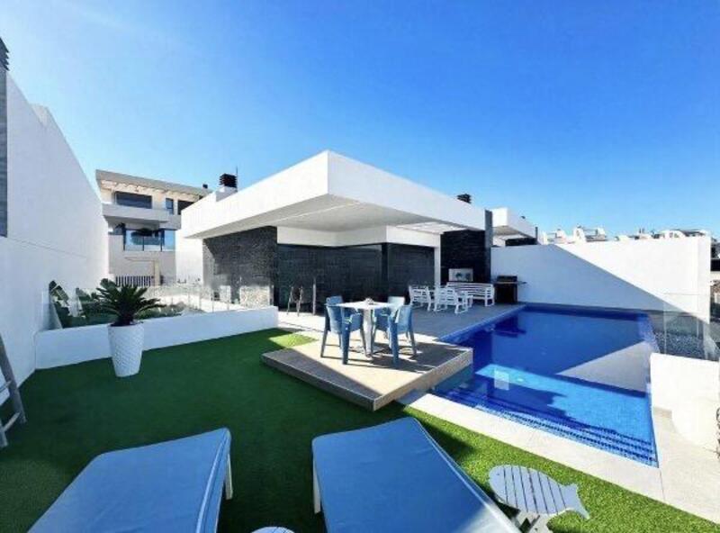 Villa til salgs i Ciudad Quesada, Alicante