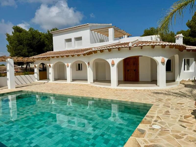 4 bedroom Villa for sale