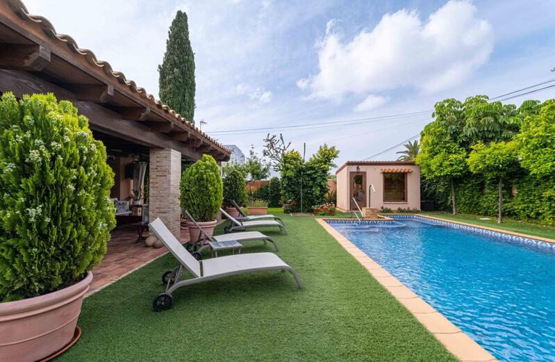 4 bedroom Villa for sale