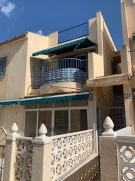 Townhouse for sale in La Siesta, Alicante