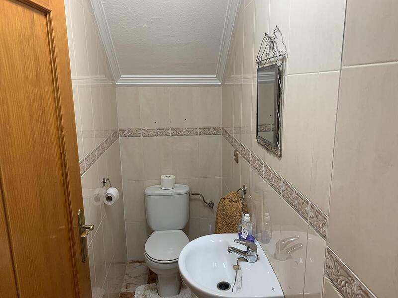 2 Cuarto Villa en venta