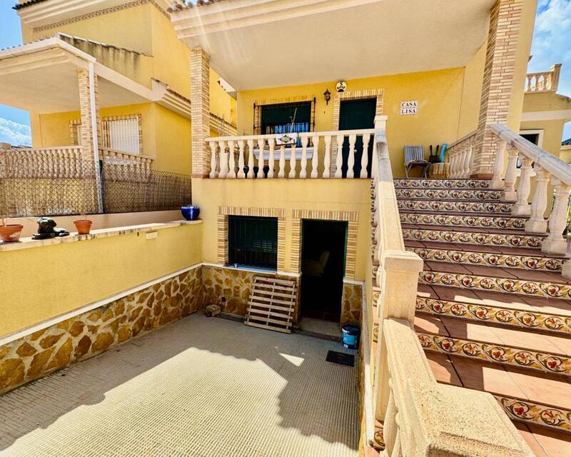 5 chambre Villa à vendre