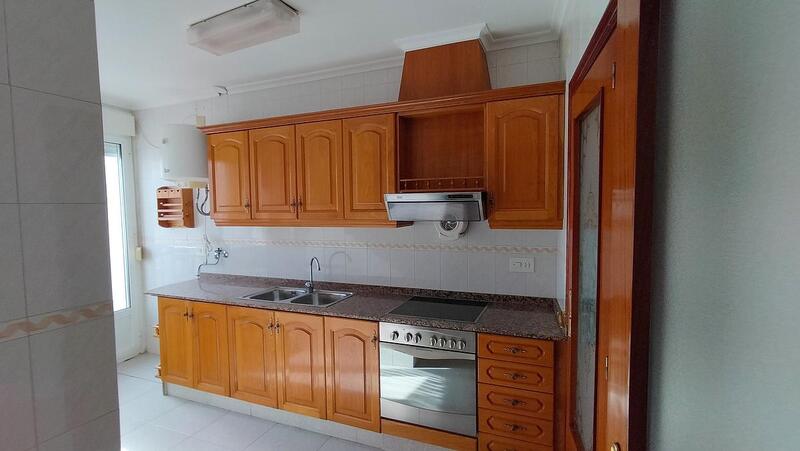 6 Cuarto Adosado en venta